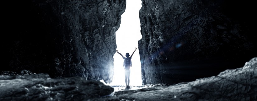 Cлужительница, которая не поддается искушениям!