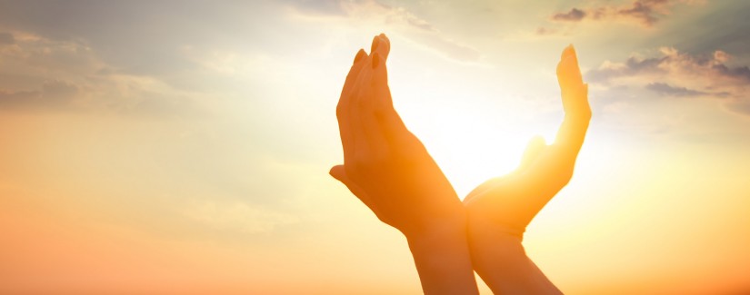 Qual é a outra forma de Deus amar a si mesmo?